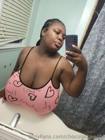Full leaked Chocolatebeauty private onlyfans photo