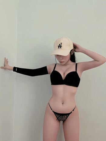 Full leaked Chouu private onlyfans photo