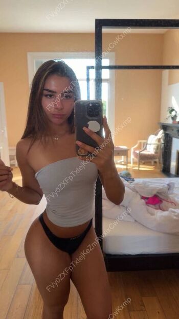 Full leaked Christabellaeee page private onlyfans photo