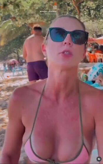 Full leaked Christiana almeida private onlyfans photo