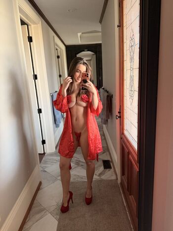 Full leaked Christina khalil private onlyfans photo