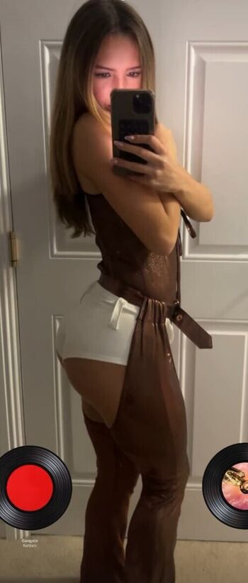Full leaked Christinalapox private onlyfans photo