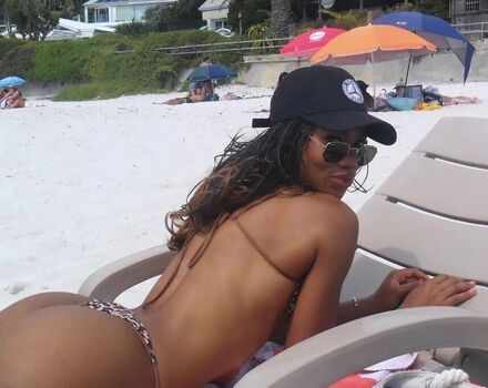Full leaked Chumile raziya private onlyfans photo