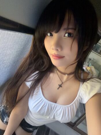 Full leaked Chuun ie page private onlyfans photo