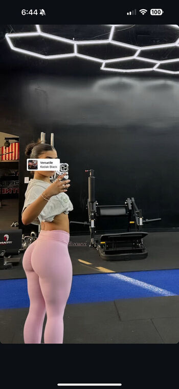 Full leaked Chvzvanessa private onlyfans photo