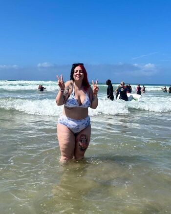 Full leaked Chx rliexo private onlyfans photo