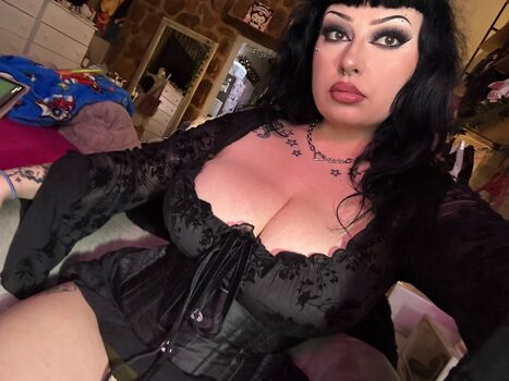 Full leaked Cemi / private onlyfans photo