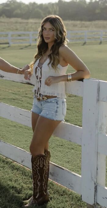 Full leaked Cierrabrickley private onlyfans photo