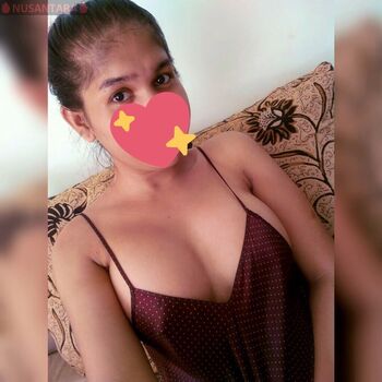 Full leaked Cikgumelati private onlyfans photo