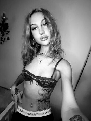 Full leaked Cillycilly private onlyfans photo