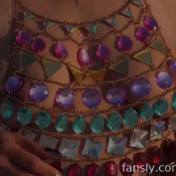 Full leaked Cinderella girl private onlyfans photo
