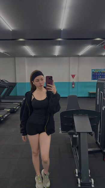 Full leaked Cindythiaap page private onlyfans photo