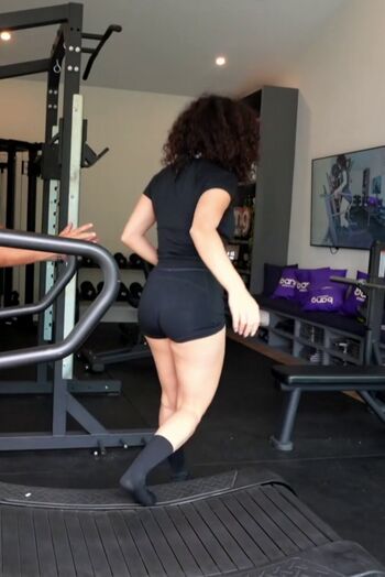 Full leaked Cinnabrit private onlyfans photo