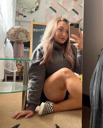 Full leaked Civicky private onlyfans photo