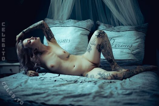 Full leaked Ck lightart private onlyfans photo