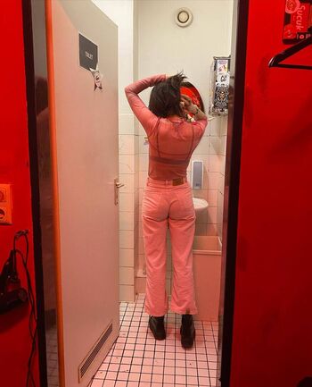 Full leaked Claire pommet private onlyfans photo