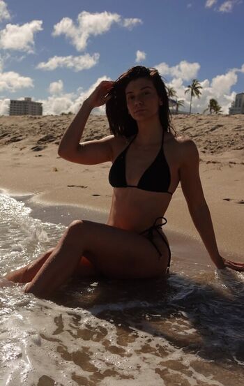 Full leaked Clairekoepnick private onlyfans photo