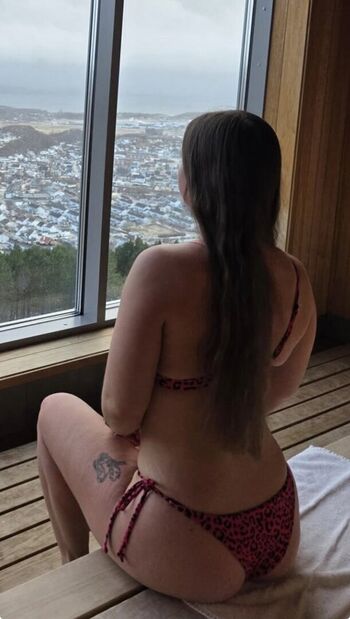Full leaked Claireztravels private onlyfans photo
