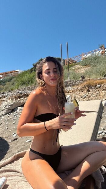 Full leaked Clara fernandez private onlyfans photo