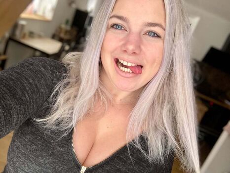 Full leaked Claraaa s page private onlyfans photo