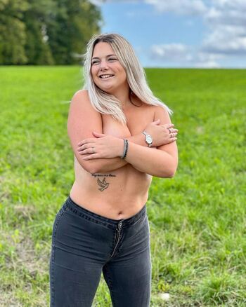 Full leaked Claraaa s page private onlyfans photo