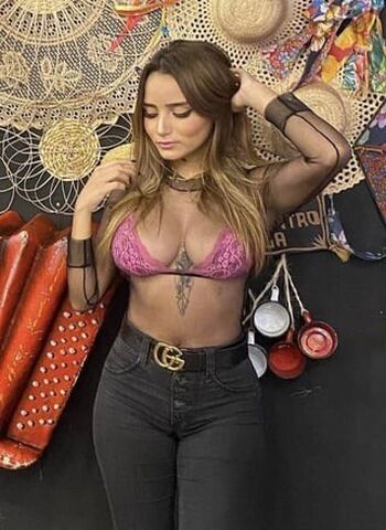 Full leaked Claragodeiro private onlyfans photo