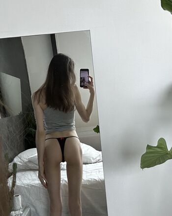 Full leaked Claraneko private onlyfans photo
