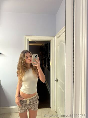 Full leaked Clarareese private onlyfans photo
