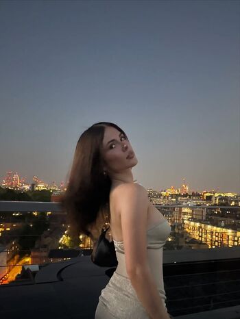 Full leaked Clarissa bea page private onlyfans photo