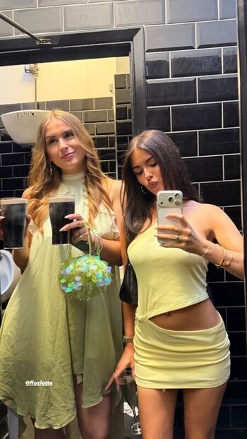 Full leaked Clarissa bea private onlyfans photo