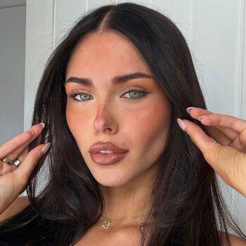 Clarissa Bea