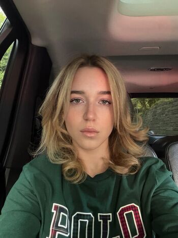 Full leaked Clarissa portman private onlyfans photo
