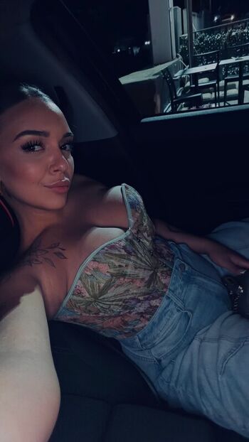 Full leaked Claudia dari private onlyfans photo