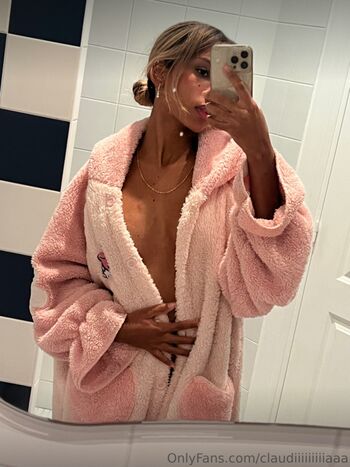 Full leaked Claudiiiiiiiiiaaa private onlyfans photo