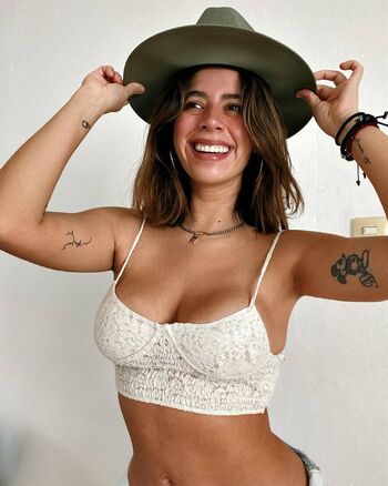 Full leaked Claudinavc private onlyfans photo