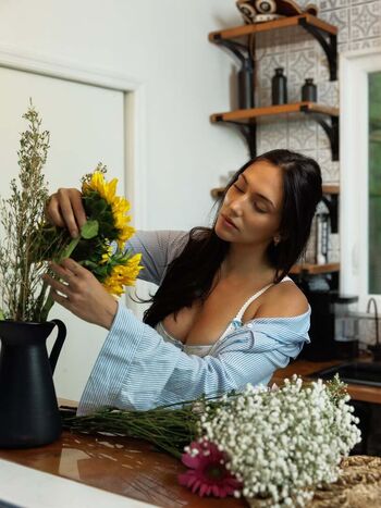 Full leaked Cleox private onlyfans photo