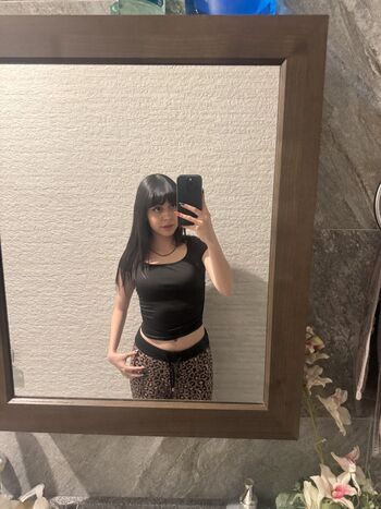 Full leaked Clo harrison private onlyfans photo