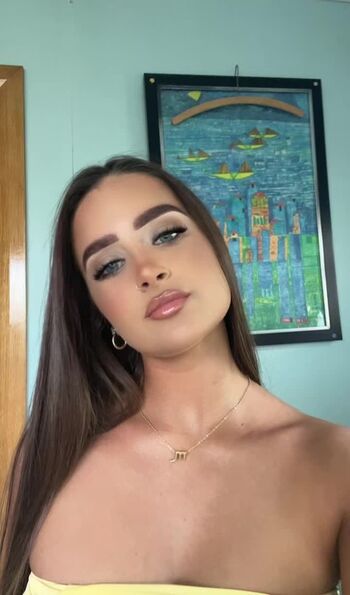 Full leaked Clodagh private onlyfans photo