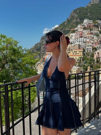 Full leaked Cloe zzini page private onlyfans photo