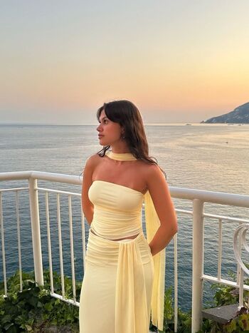 Full leaked Cloe zzini private onlyfans photo
