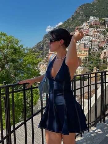 Full leaked Cloe zzini private onlyfans photo