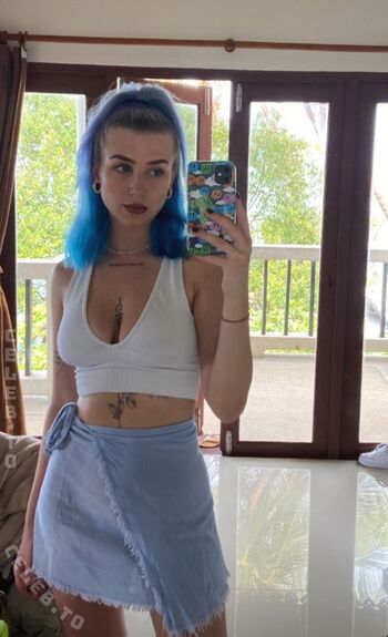 Full leaked Cloudy dj private onlyfans photo