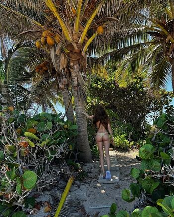 Full leaked Cloudynoir private onlyfans photo