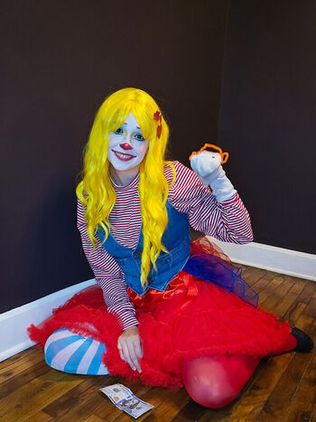 Clown Girls