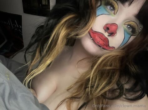 Full leaked Clown mama private onlyfans photo