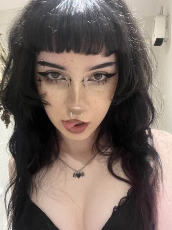 Full leaked Clownbvbie private onlyfans photo