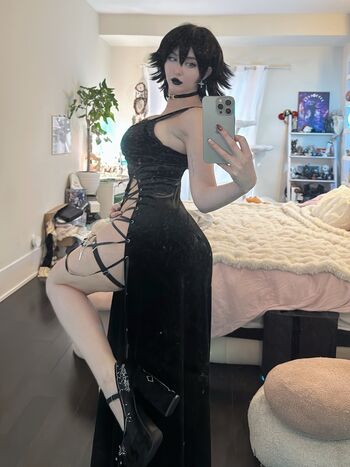 Full leaked Clueloo  page private onlyfans photo