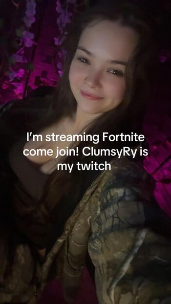 Full leaked Clumsy ori private onlyfans photo