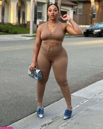 Full leaked Cocaine lorraine private onlyfans photo