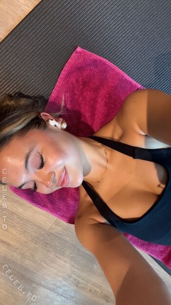 Full leaked Cocobasics private onlyfans photo